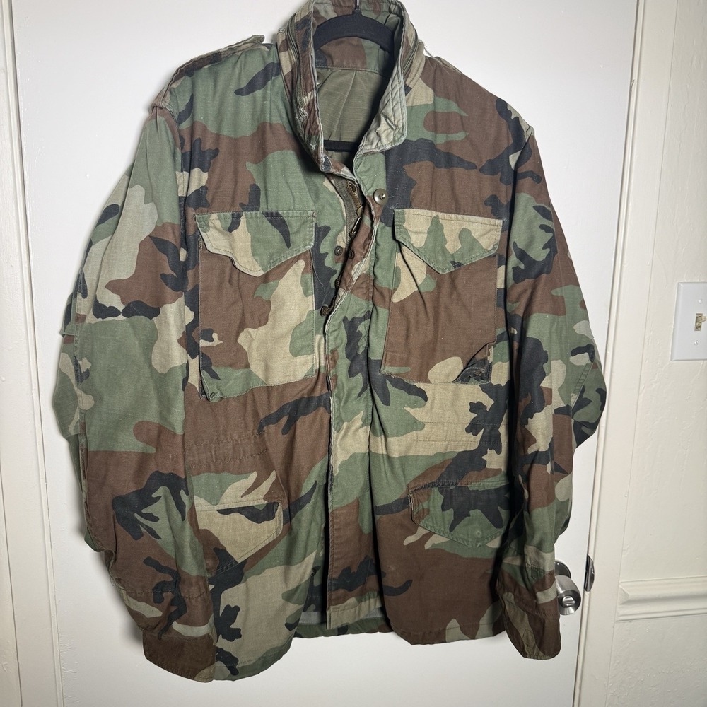 US Military Jacket Cold Weather Field Coat Mens Small Regular Camo Woodland